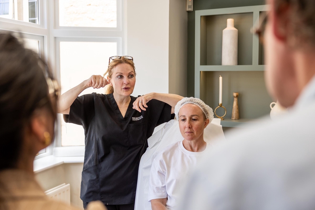 Dr. Goldie 
Kate Goldie courses launched. 
Kate goldie aesthetic courses are now live. 
Dr Kate Goldie Courses 