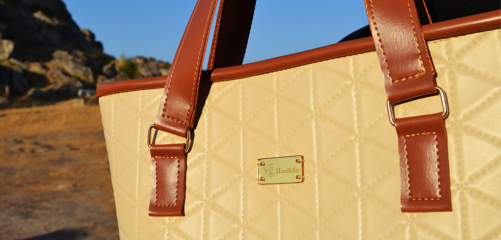 Manichat | Bolsas Artesanais em Pele de Cortiça Natural e PVC