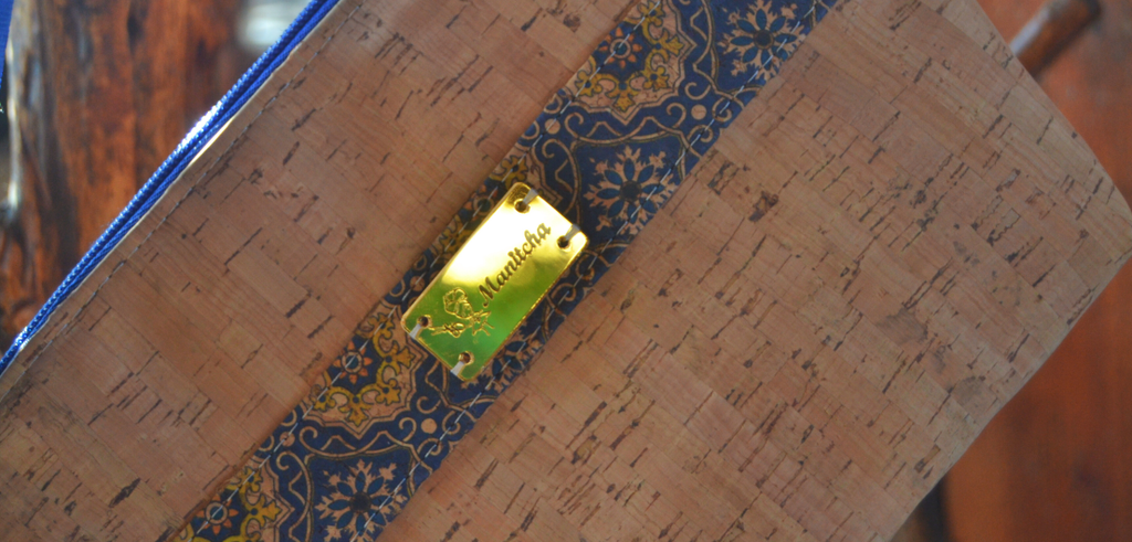 Manichat | Bolsas Artesanais em Pele de Cortiça Natural e PVC