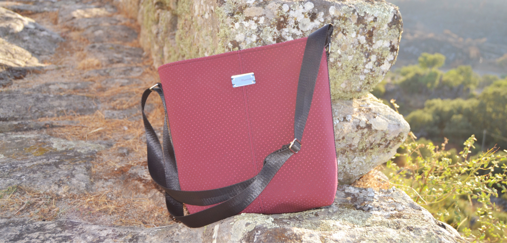 Manichat | Bolsas Artesanais em Pele de Cortiça Natural e PVC