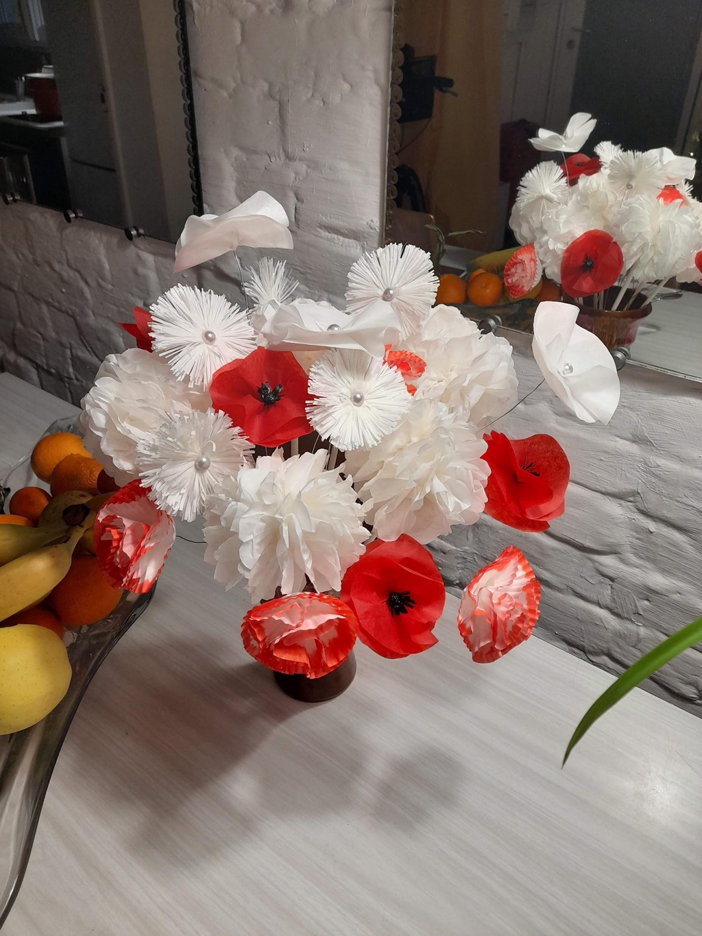 Fleurs en éternelles en papier.
