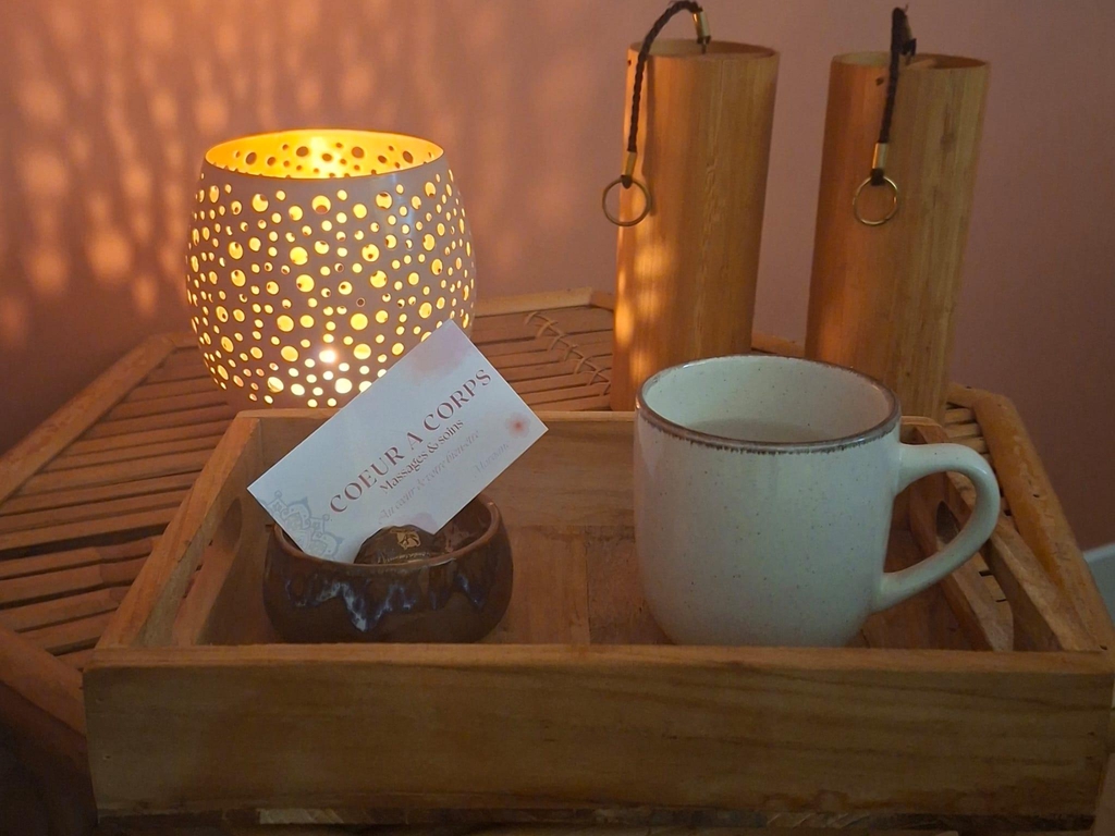 Votre bulle de douceur à Tours.

Massage sur mesure et soin Kobido.

Experte bien-être en entreprise.