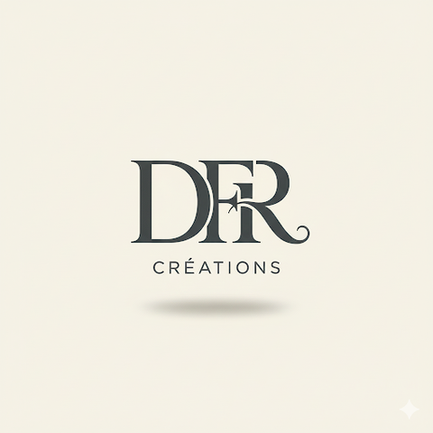 Logo artisanal vintage 'Dé Fils à Retordre' avec une aiguille croisée, un brin de lavande et un dé à coudre, sur fond crème texturé.