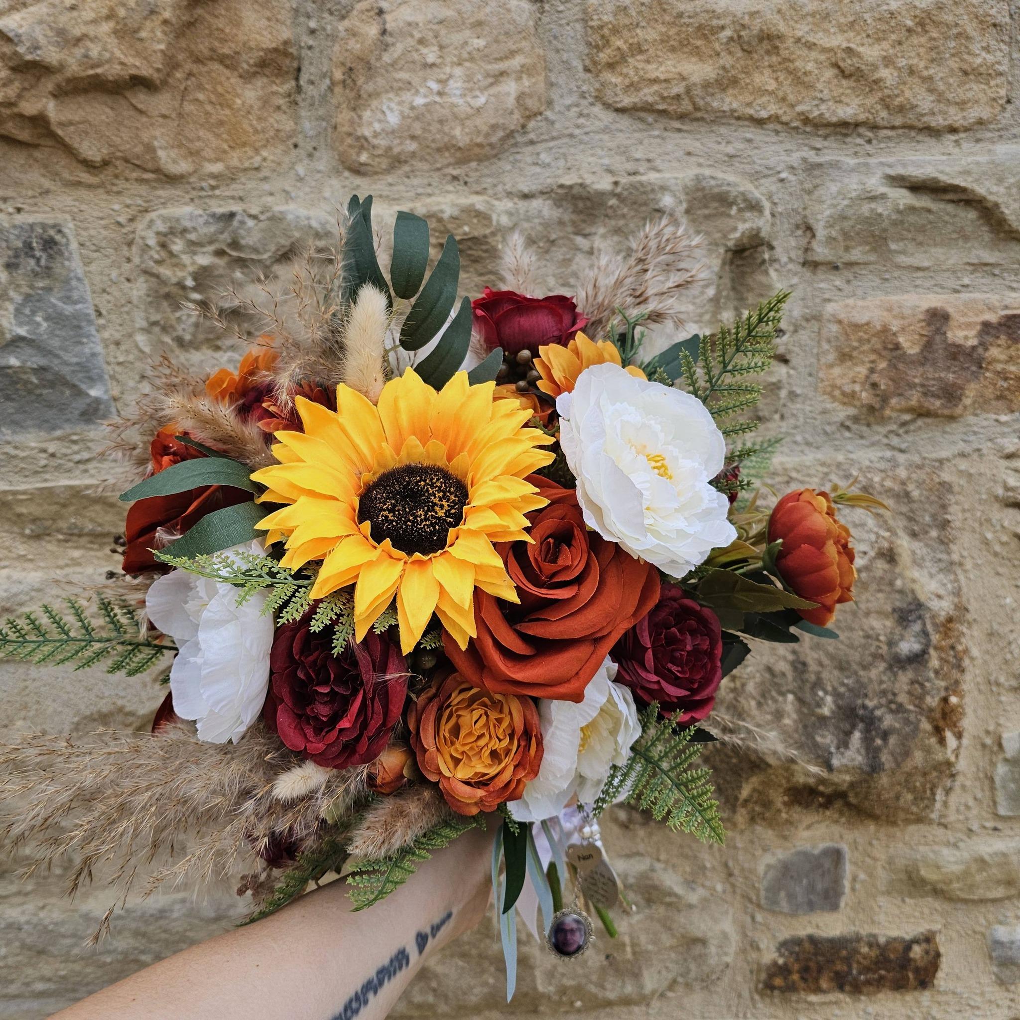 Everlasting wedding flowers
