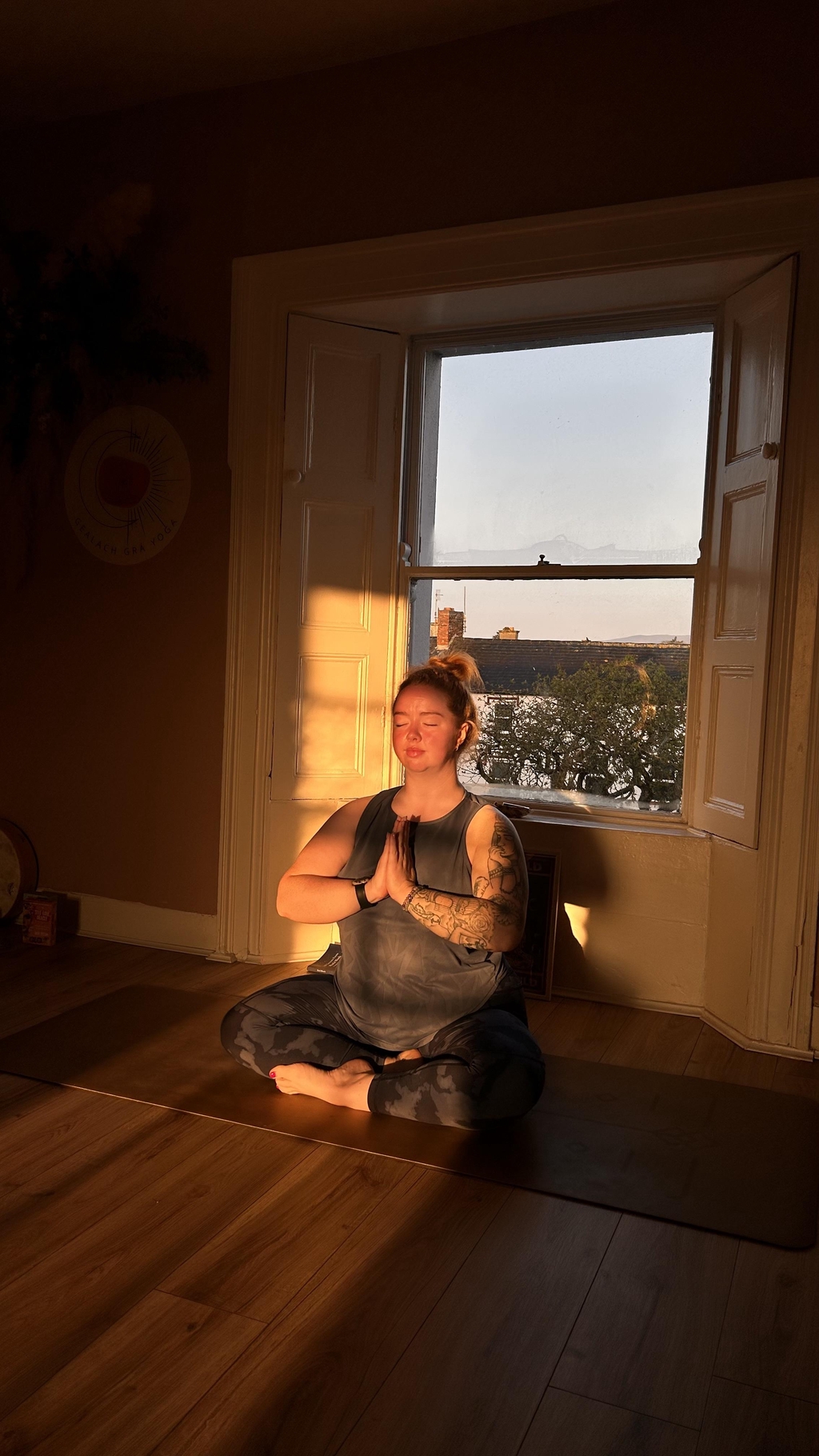 200hr YT and kids yoga teacher, we hold woman’s circles, meditations also full moon and new moon gatherings. We look forward to welcoming you.