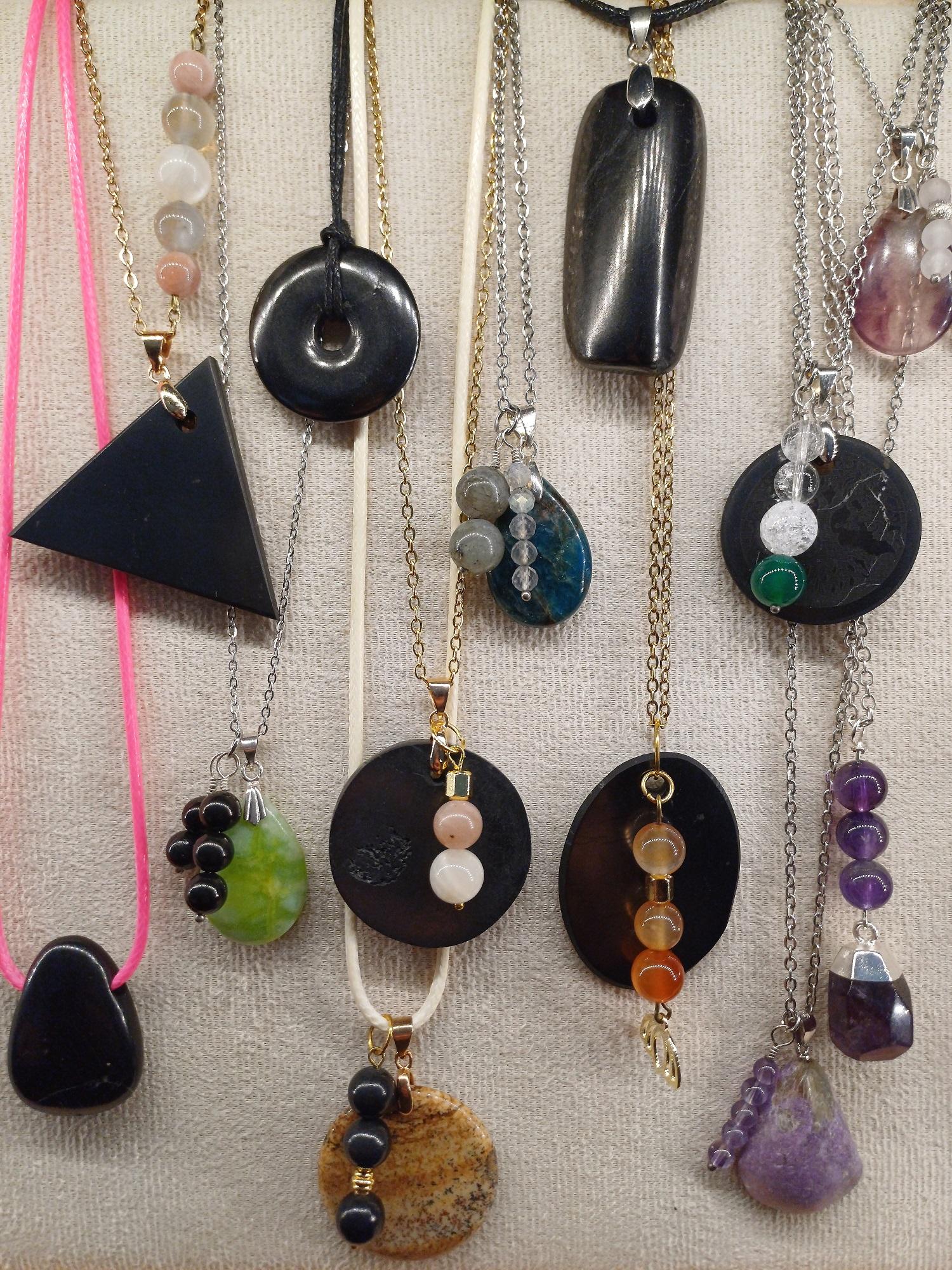 Pendentifs et Colliers