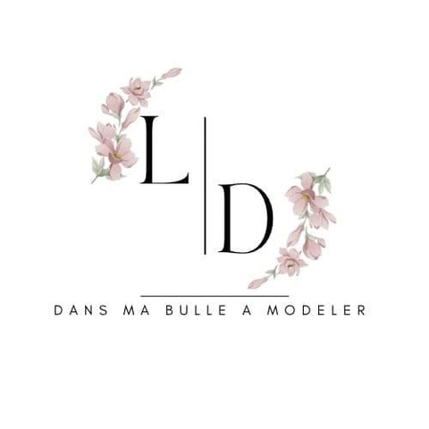 Bienvenue dans ma bulle à modeler, Vous y découvrirez des pièces artisanales en argiles autodurcissantes et personnalisables . Bon shopping 