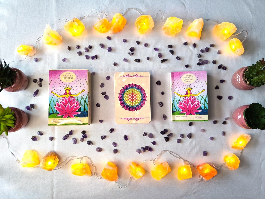 Page de vente de l'oracle Lumière, créé et auto édité par elsa ribreau, artiste spirituelle et vibratoire