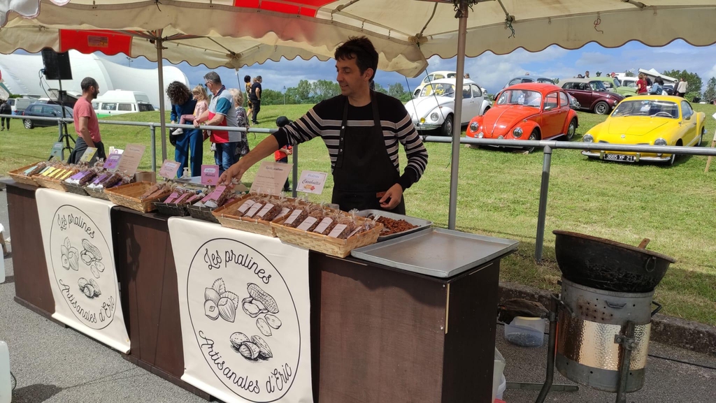 Retrouvez toute l'année le bon goût

des pralines que vous avez dégustées

sur notre stand !