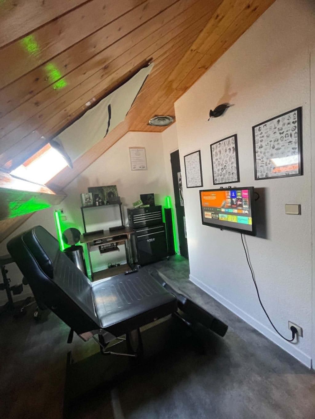 salle de tatouage du salon
