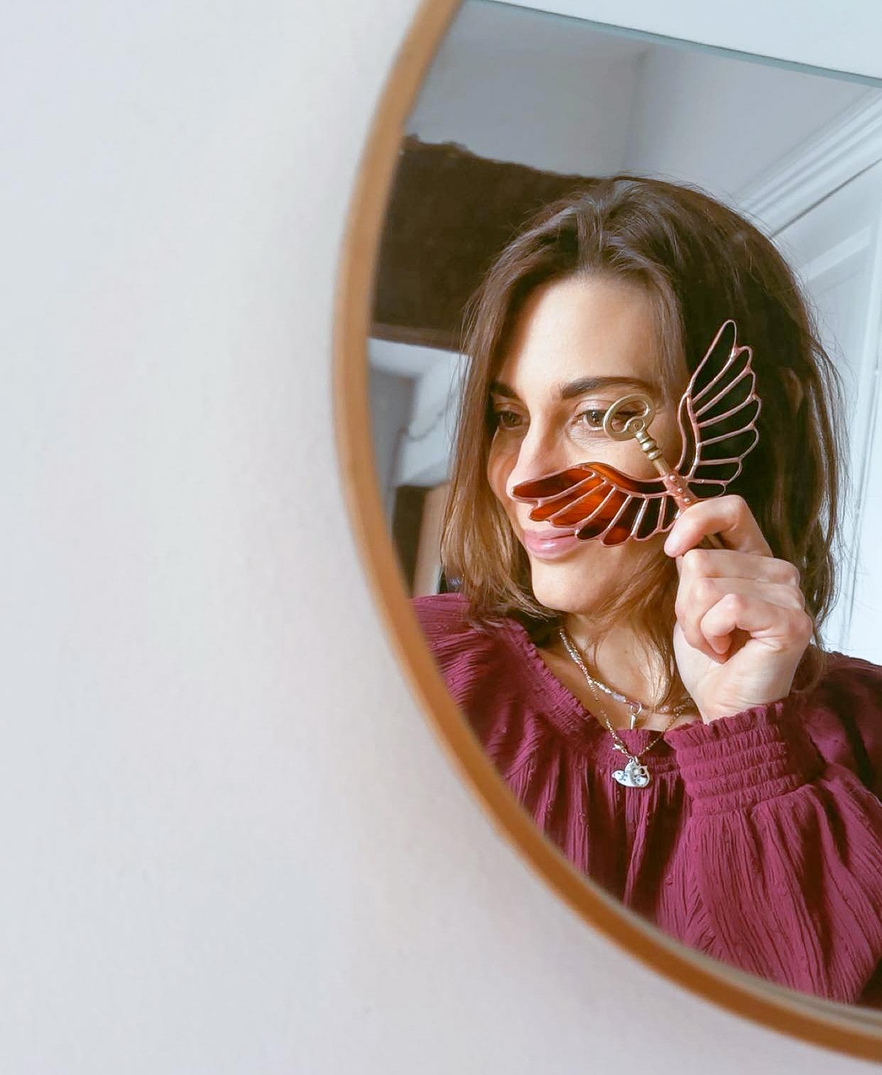 Elodie, artisane vitrailliste en Indre et Loire. 