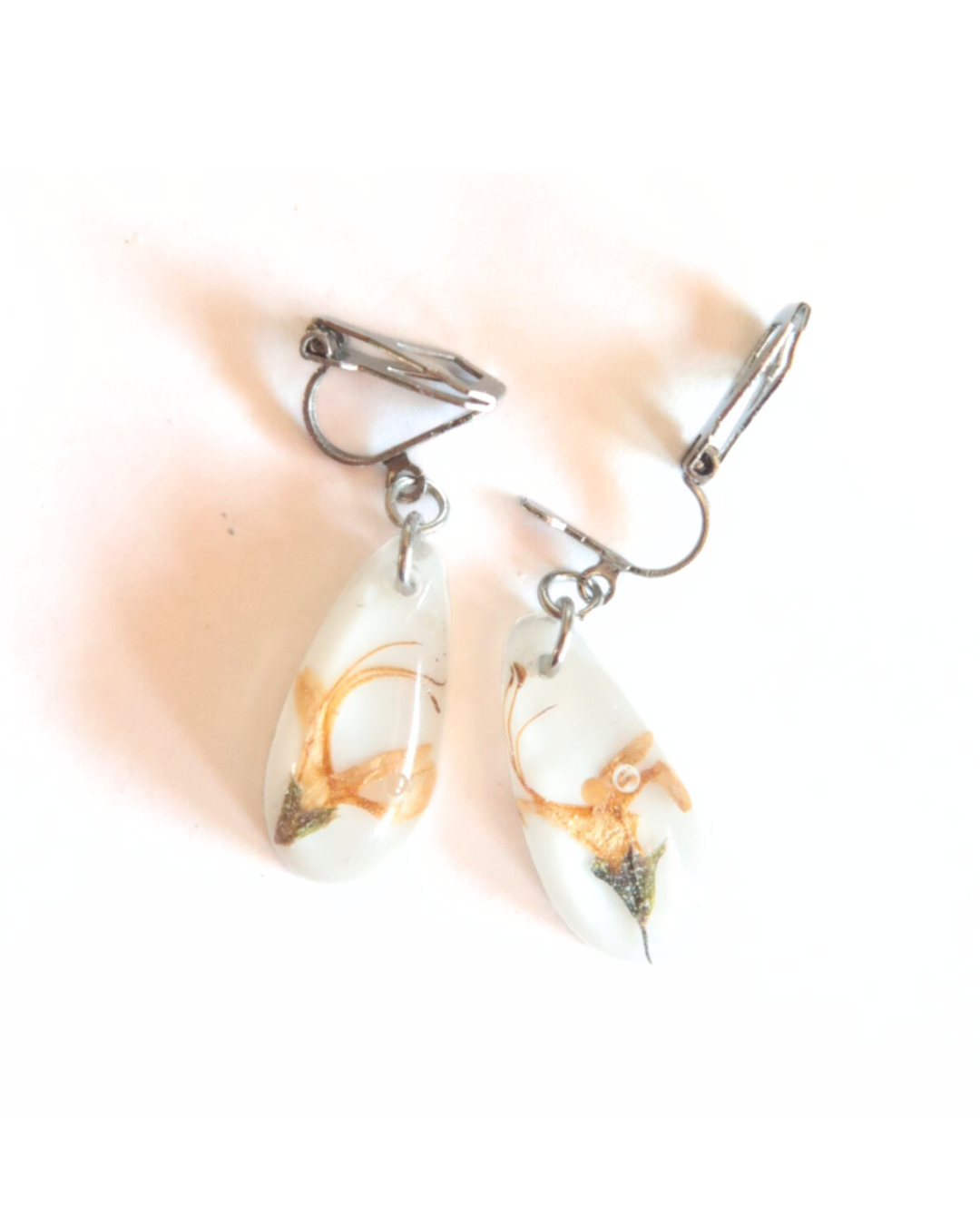 Clips oreilles non percées acier inoxydable bijou résine époxy léger confortable