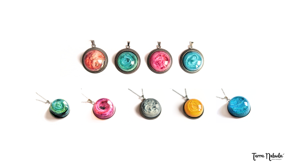 Bijoux planètes original collier résine surprenez pièces uniques