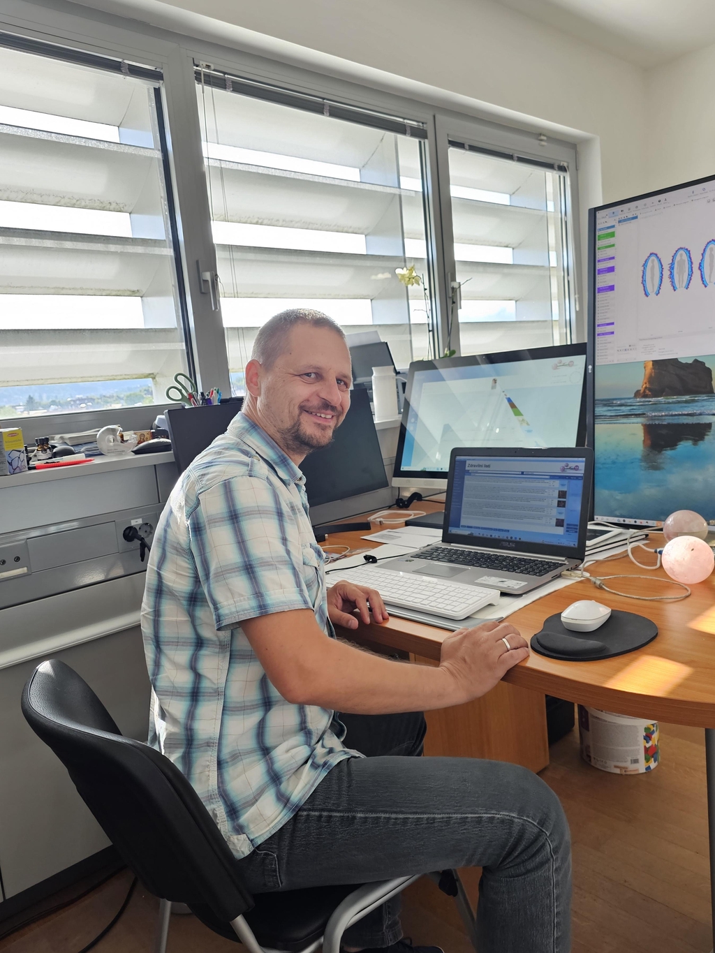 product_list_image_cover