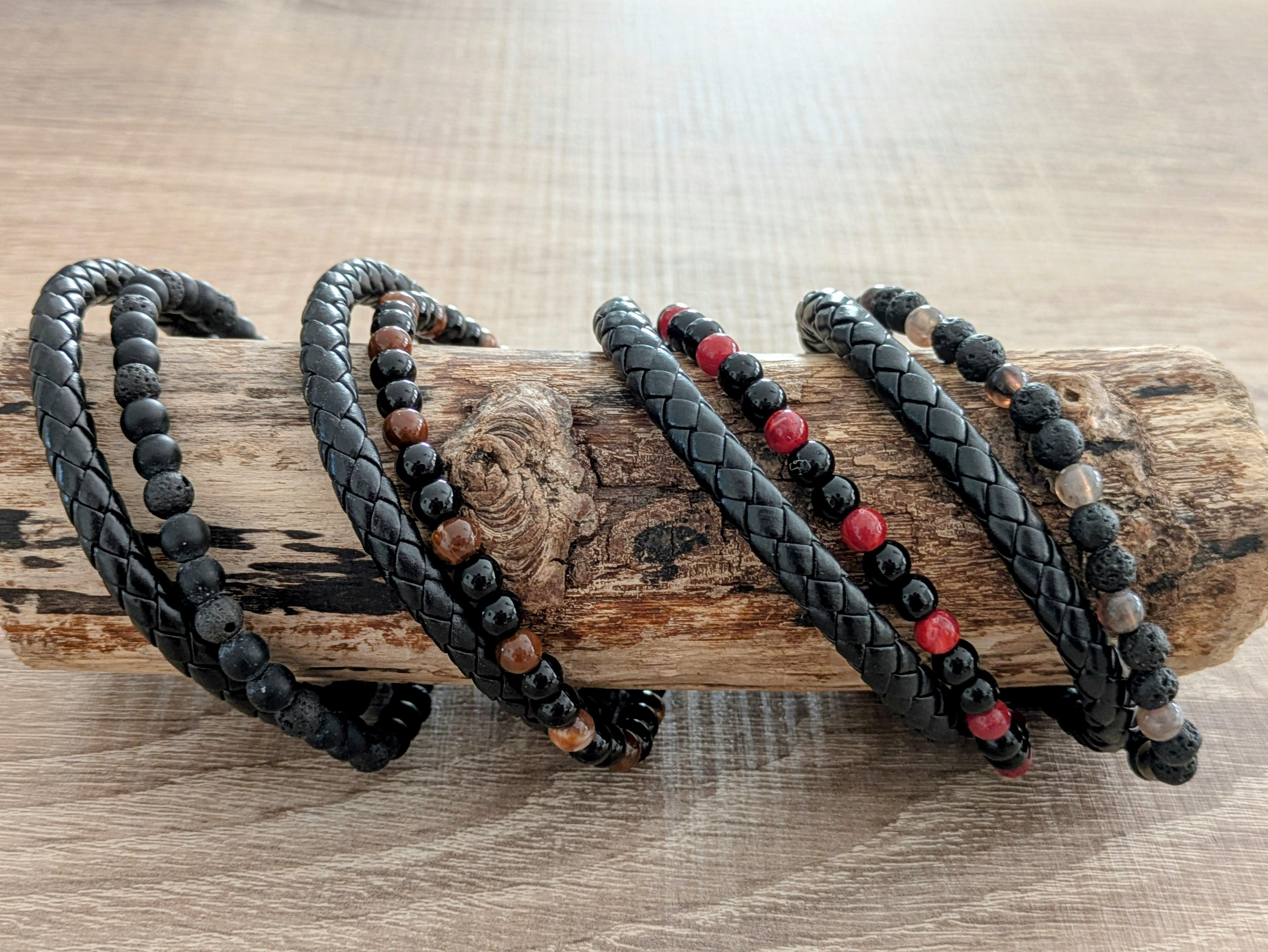 Bracelets pierres et cuir PU