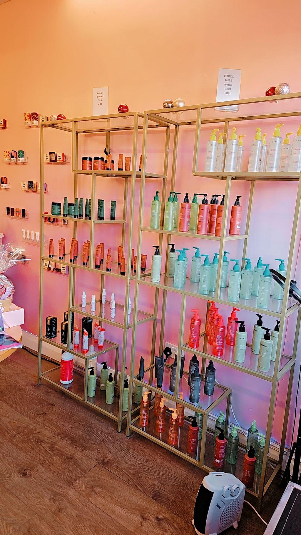 Personal Care Products — Skincare, Haircare & More | Sufajo Gifts Collection

Explore high-quality personal care products including skincare, haircare, and body essentials. Gentle, effective, and affordable items to keep you looking and feeling your best.