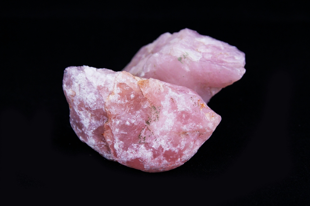 Bienfaits du quartz rose – Pierre d’amour et de douceur