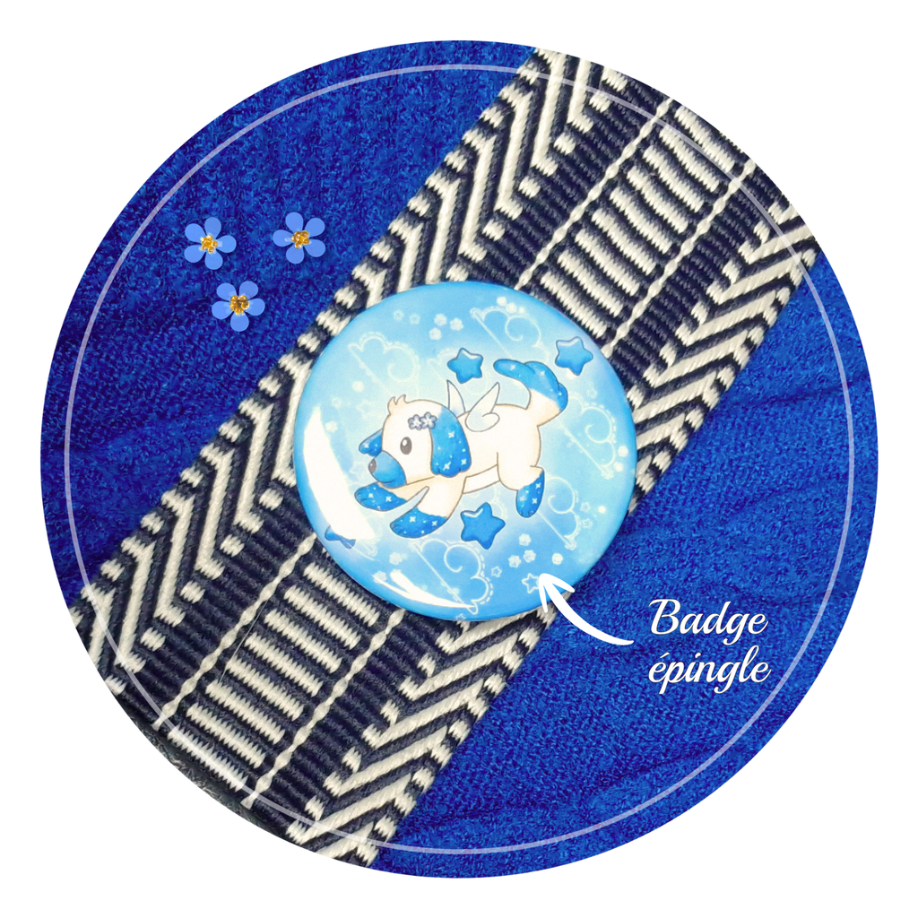 Zoom sur le badge chien stellaire de Mylarosy : attaché sur un pochette, le badge reflète la lumière.