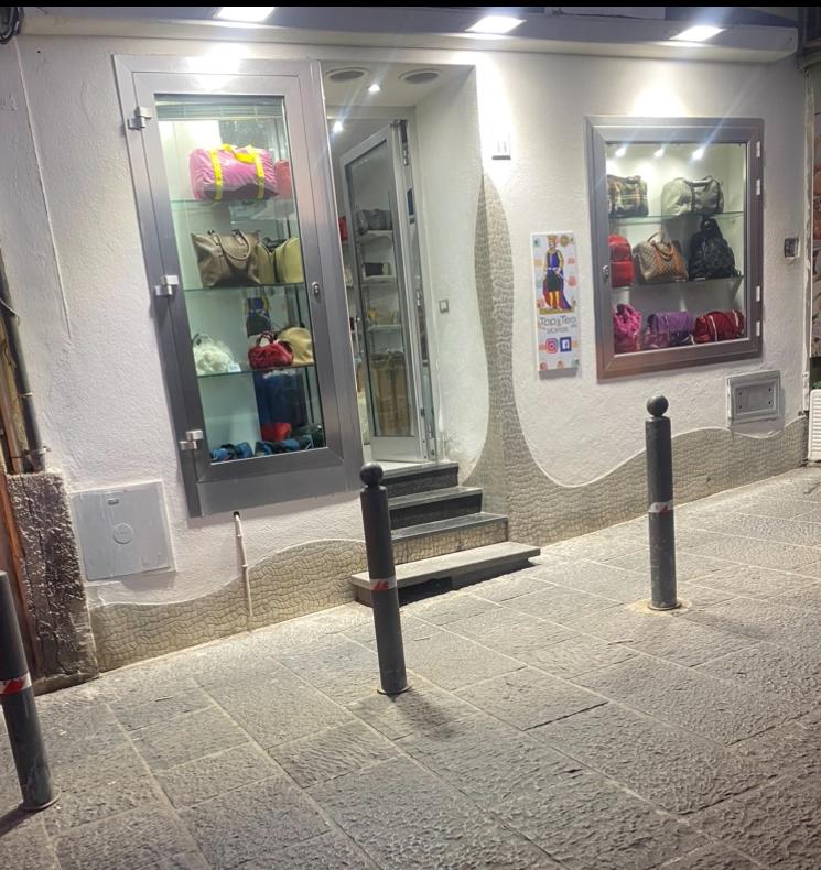 
Via Provinciale Panza,14
(Monterone)
Forio D’Ischia (NA)