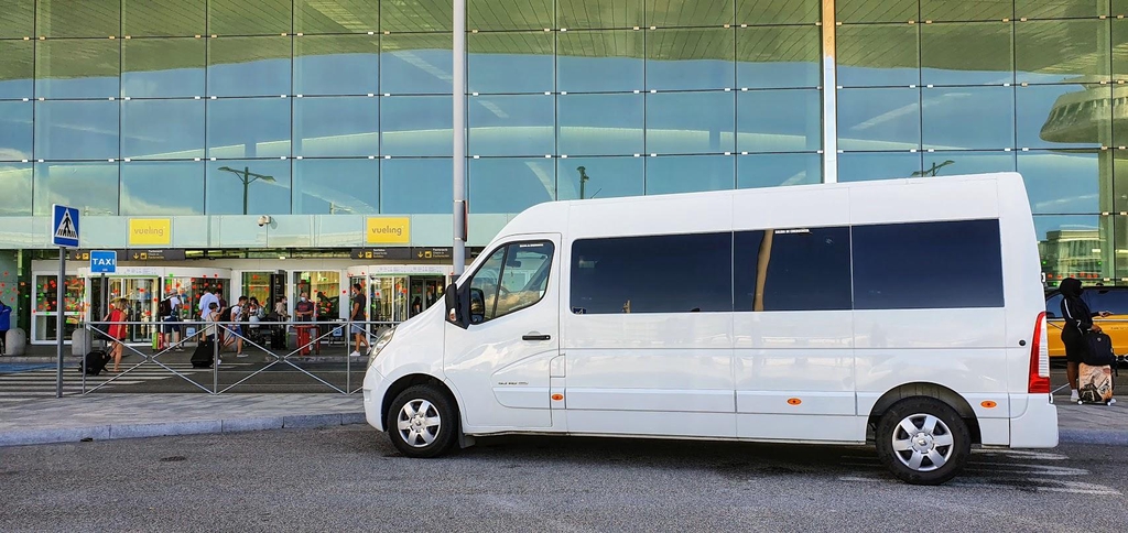 Book your Barcelona Airport Transfer