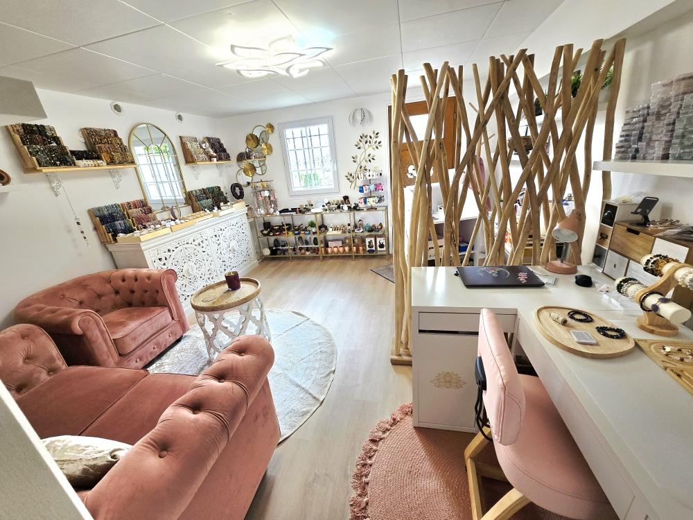 Mon atelier de création de bijoux en pierres naturelles  