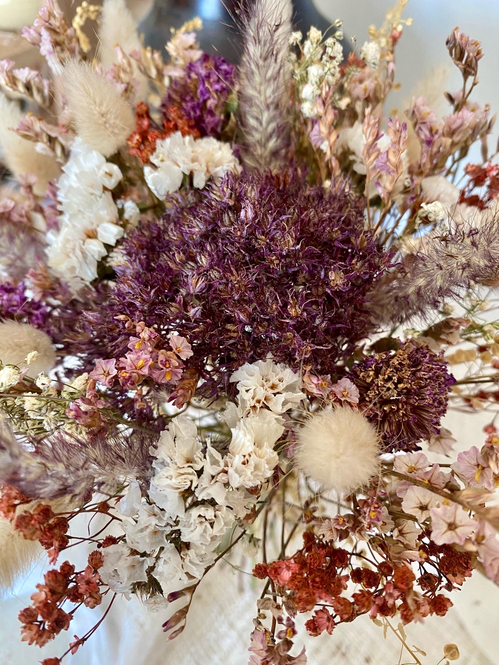 Des couleurs peps, jaune, orange apportent gaieté, dynamisme, un bouquet plein de joie