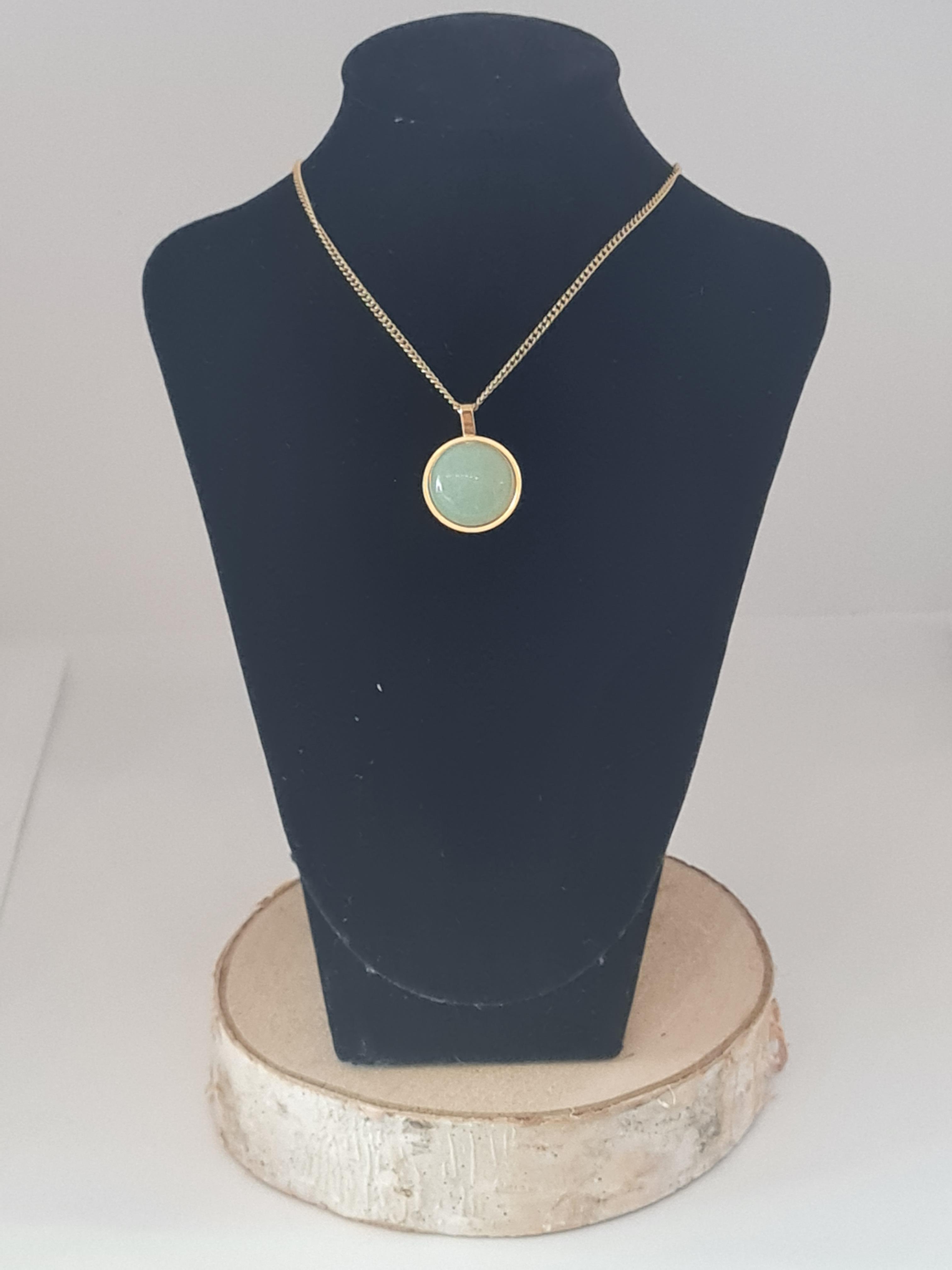 Collier pierres naturelle