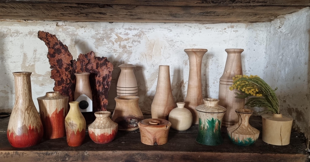 Tournage sur bois : vases