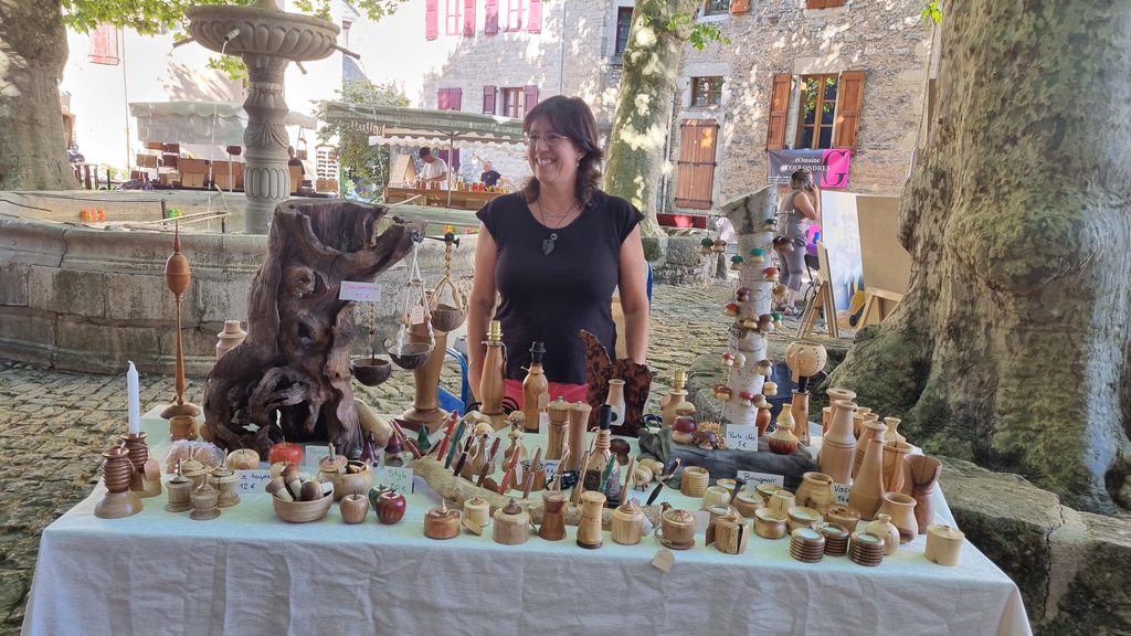 Présentation d'Estelle, la tourneuse sur bois