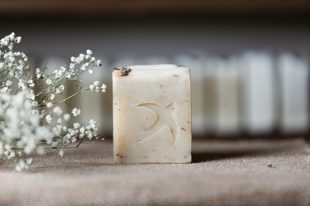 Fabrication à la main et en petites séries de savons de toilette et ménagers

Quartier des Beaux-Arts - Montpellier