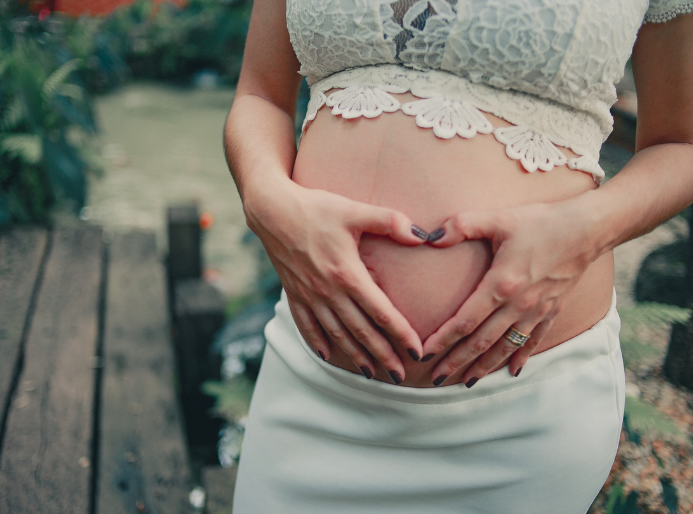 Novità! Massaggio in gravidanza, un prezioso alleato per mamma e bambino