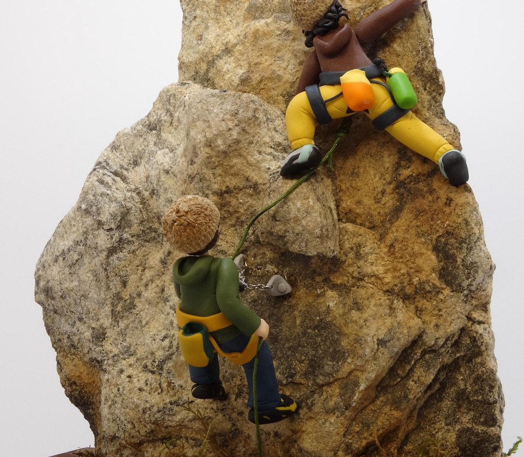 Multi-Pitch Climbing Figures