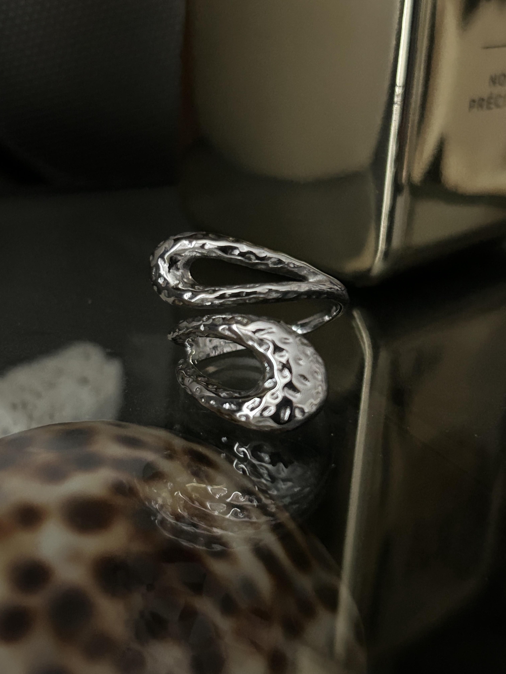 Bijoux et accessoires. LPM d’Ambre 
Sélections en acier inoxydable et créations 100% fait main