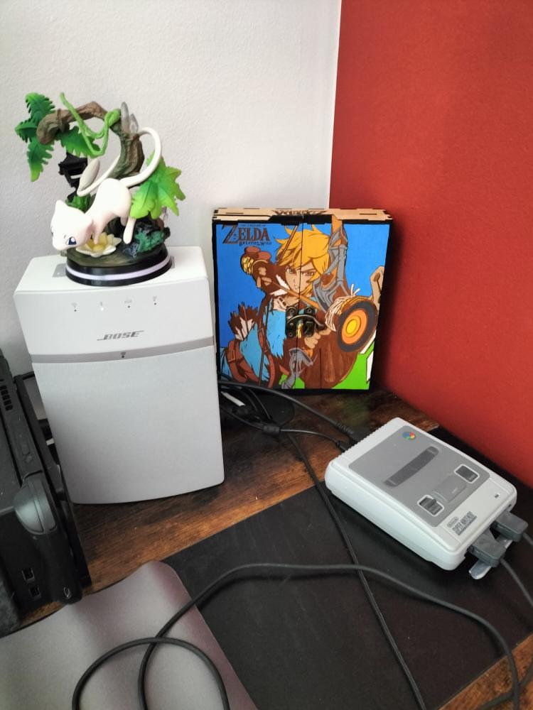 Boîtes pour jeux vidéos.