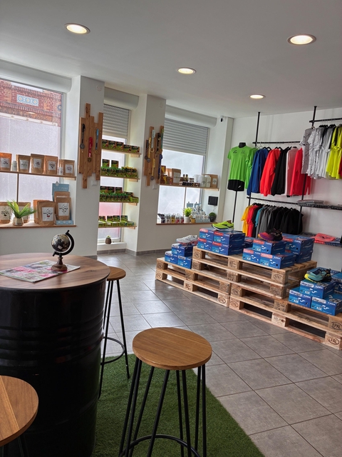 store_logo