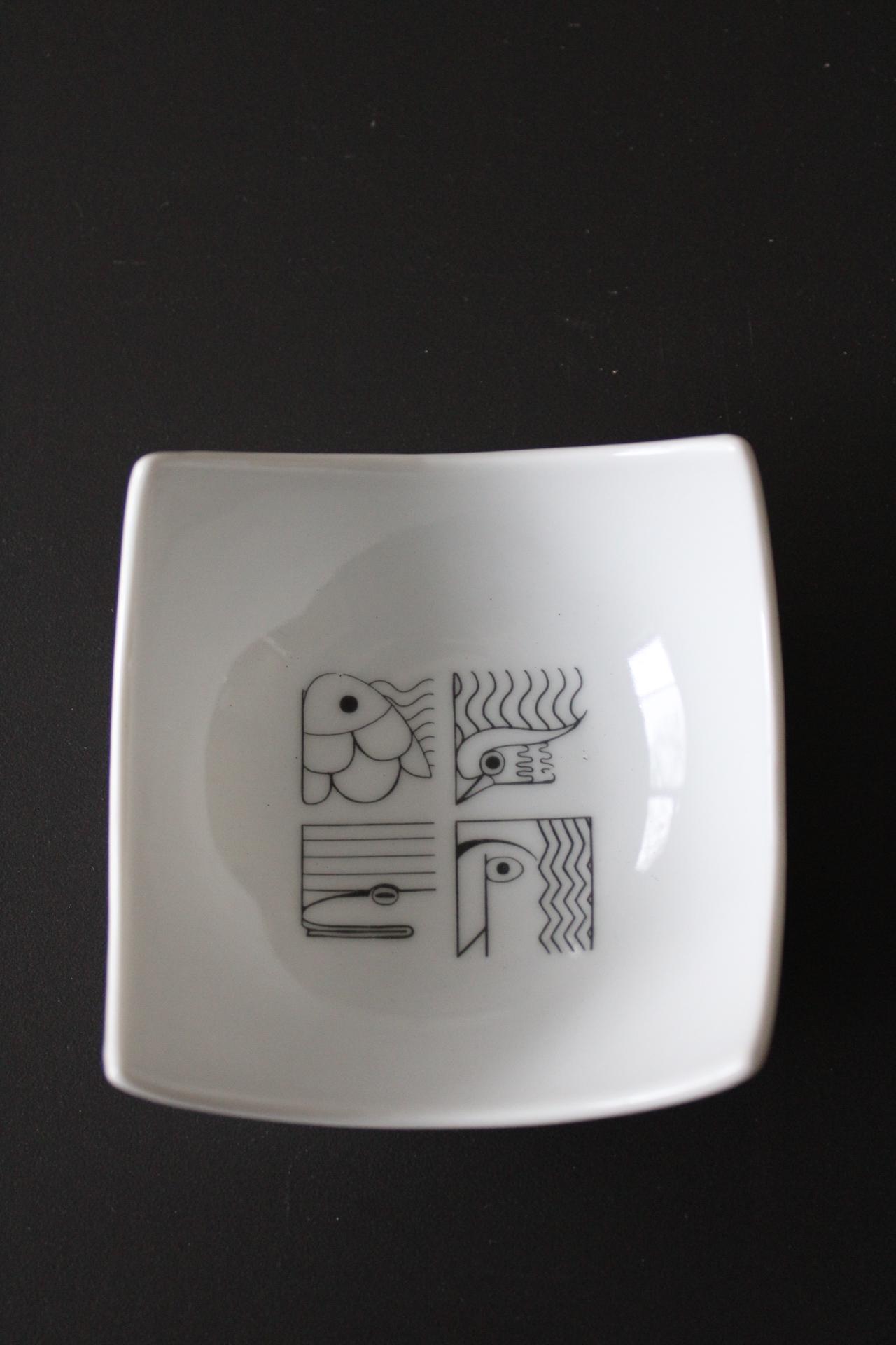 Nieuw gepersonaliseerd servies