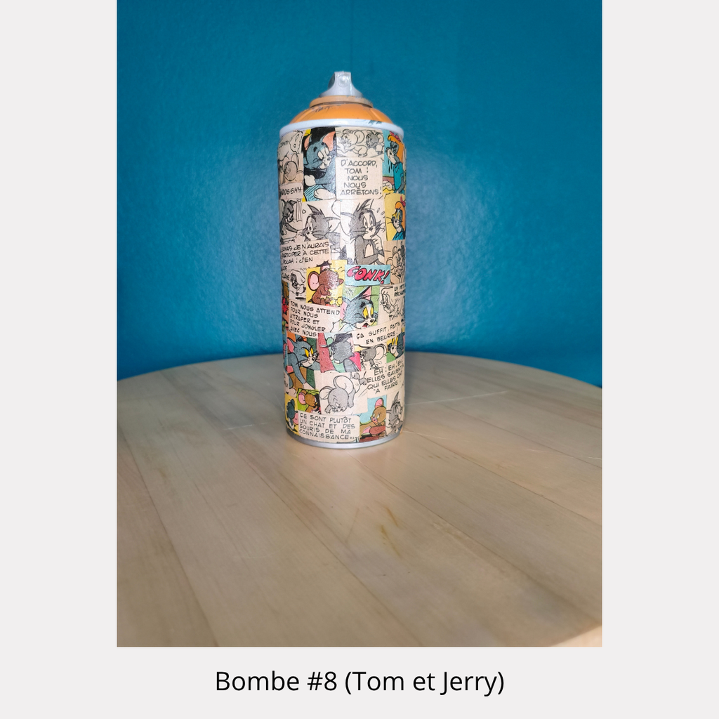Bombe aérosol décorative Tom et Jerry recouverte de collages BD, création Pop Art unique de Tony Debs