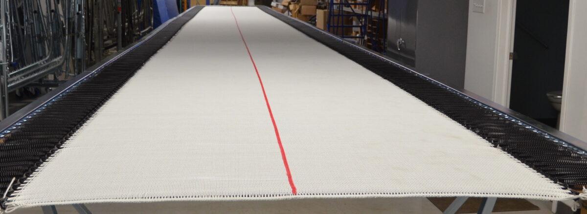 TWO-STRING POWERTRACK BEDS