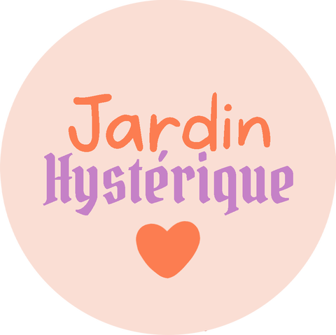 Plantes d’intérieur, pots peints et déco revalorisée à Lille. Jardin Hystérique : entre goth et dopamine, pour des intérieurs vivants.