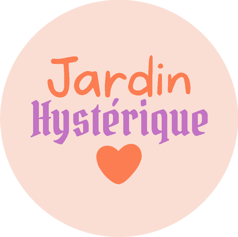 Plantes d’intérieur, pots peints et déco revalorisée à Lille. Jardin Hystérique : entre goth et dopamine, pour des intérieurs vivants.