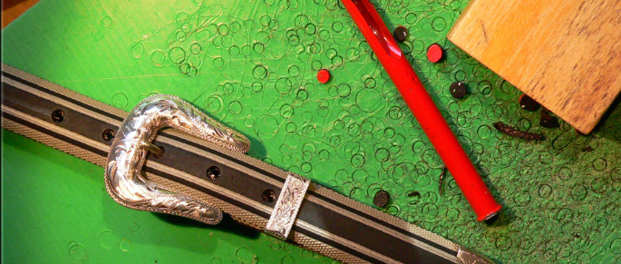 Atataye recycle vos pneus de vélo en accessoires  de mode chargés de sens. réalisation artisanale en Gironde, Aquitaine, Bordeaux