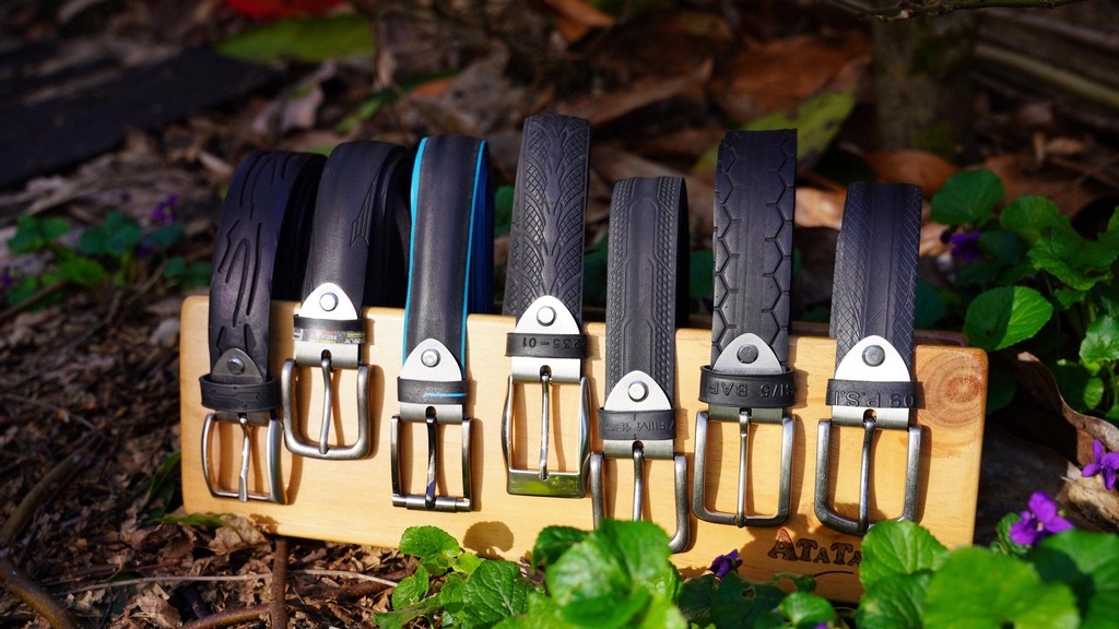 Accès à la catégorie des ceintures en pneu 3 cm de large