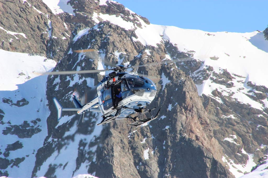 Choucas04 en renfort dans les Alpes-Maritimes