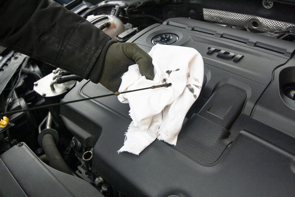 Servicing - MOT - Repairs at your local Sinfin/Stenson Derby Garage