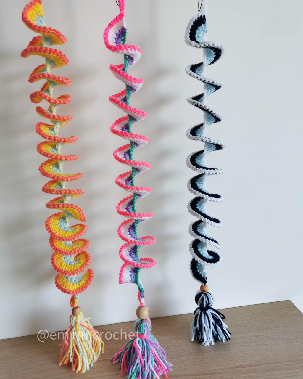 Moulins à vent fait main au crochet Emwü