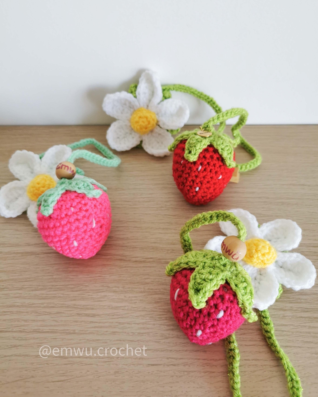 Les loops en crochet suspension fait main Emwü