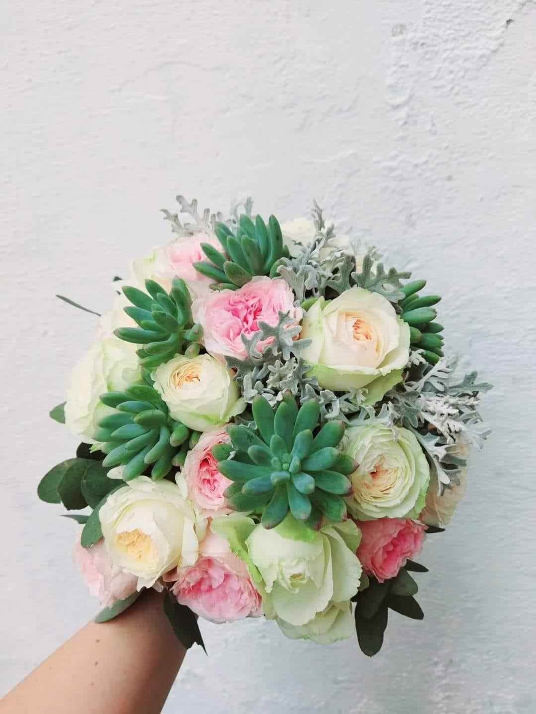 Bouquet per sposa a Salerno