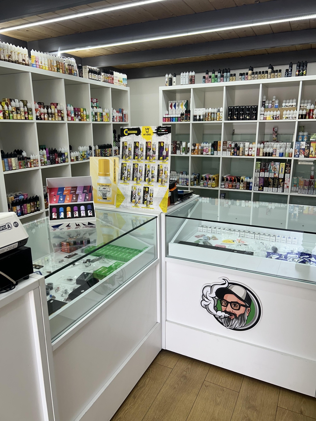 SIGARETTE ELETTRONICHE LIQUIDI E ACCESSORI.