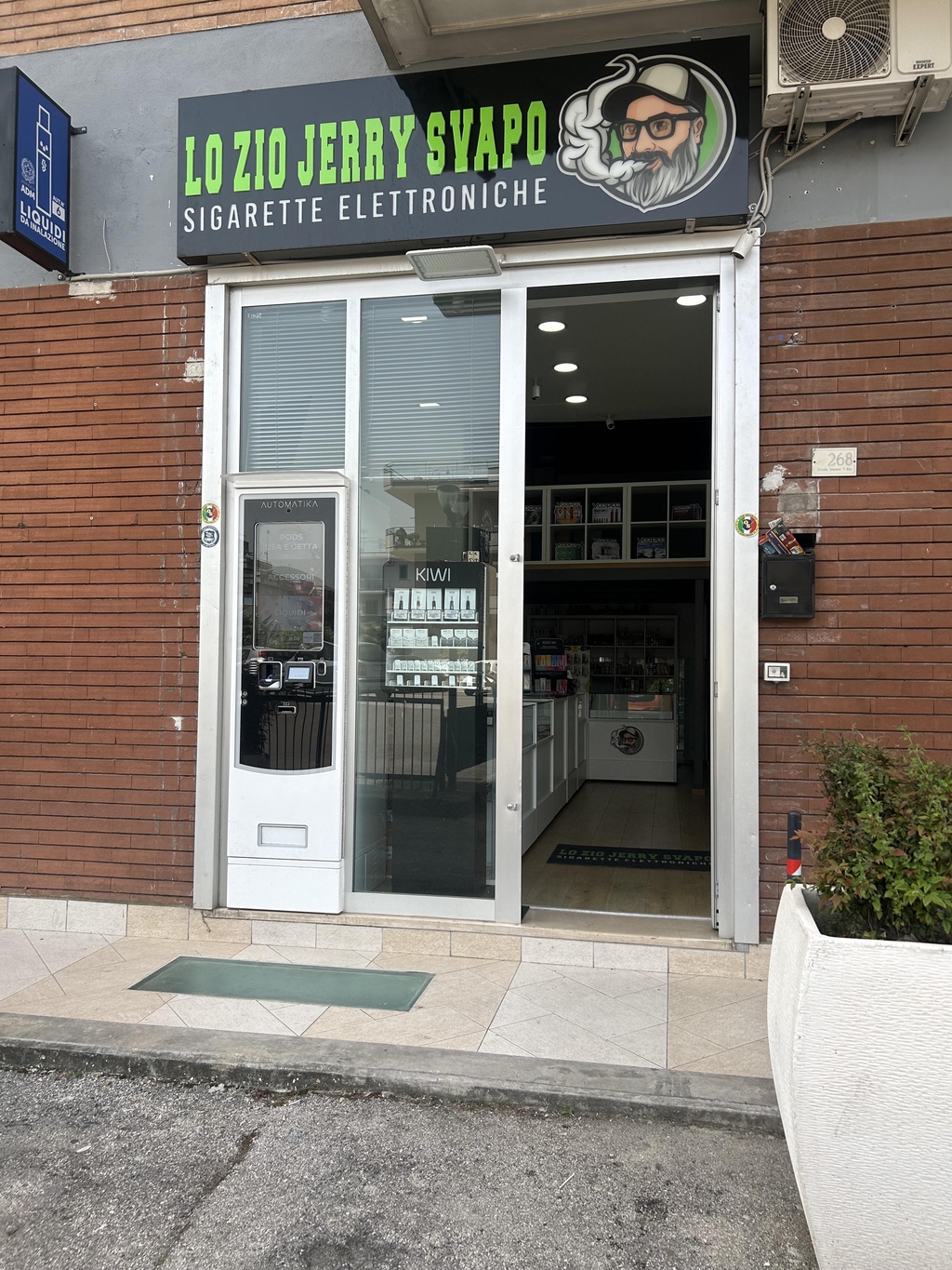 SIGARETTE ELETTRONICHE LIQUIDI E ACCESSORI.