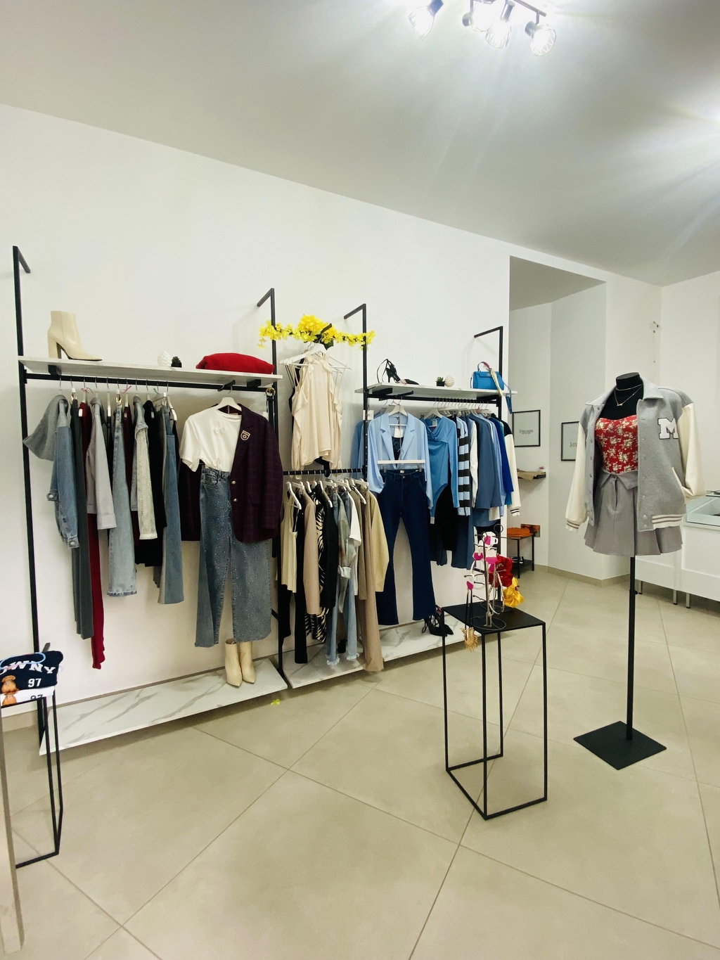 Negozio abbigliando donna shop online Made in italy